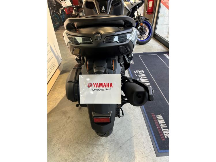 YAMAHA NMAX 125 TECH MAX GARANTIE CONSTRUCTEUR DECEMBRE 2030
